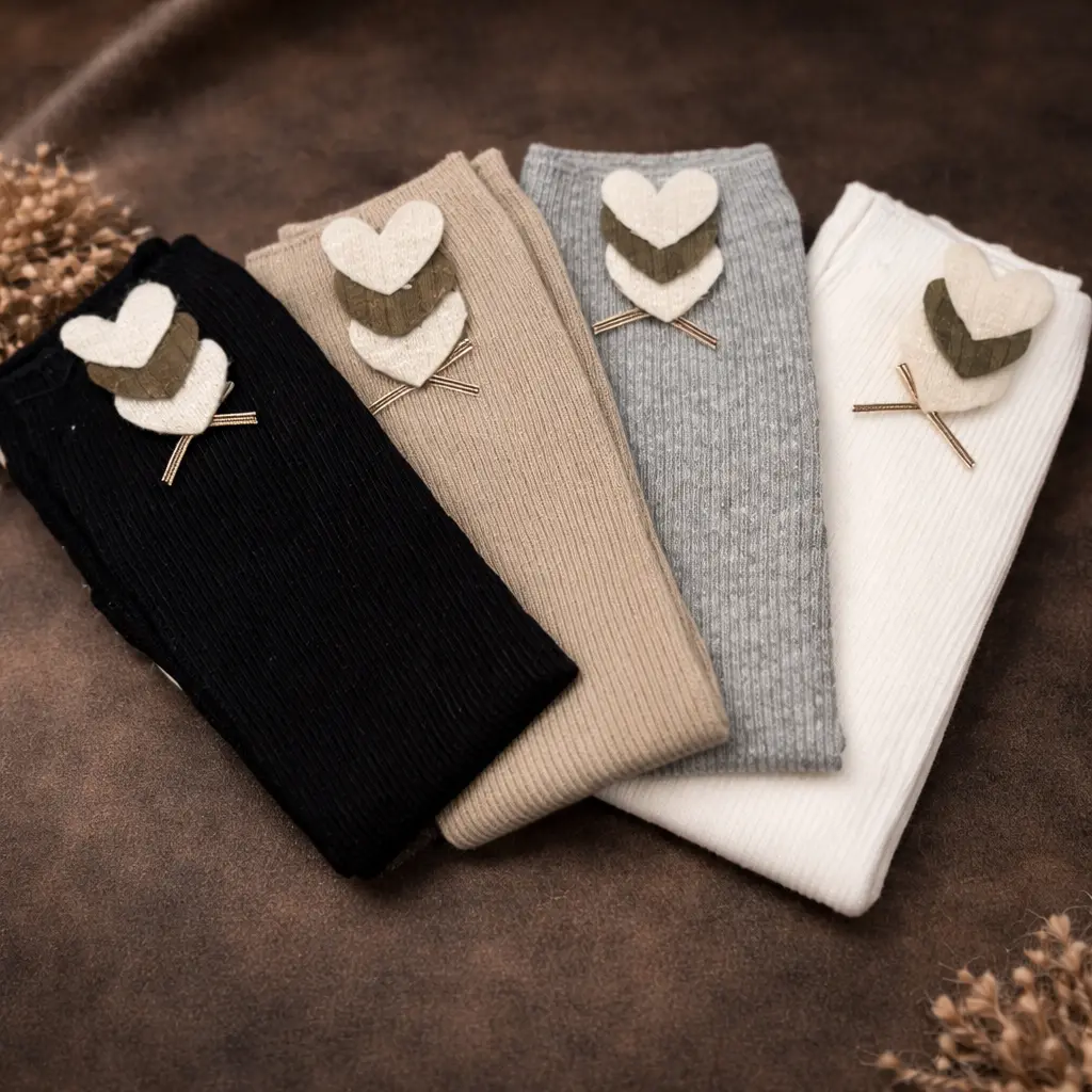 تصویر پک جوراب زیر زانو قلبی در فروشگاه ربیت استایل